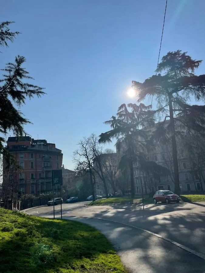 Deliziosa Stanza Nel Cuore Di Milano 0*,